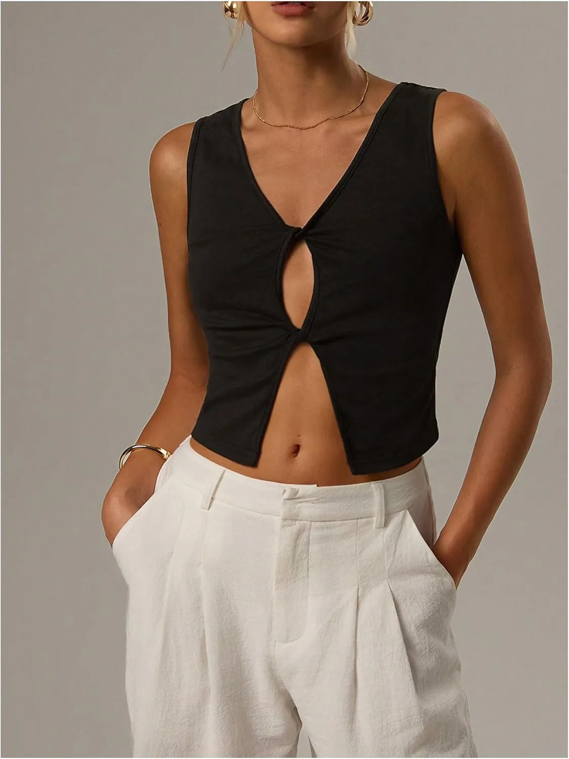 Milumia Women's Cut Out Twist Front Split Hem Tank Top Sexy V Neck Sleeveless Crop Tops